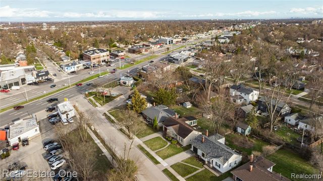 4313 Berkshire Road, Royal Oak, MI 48073