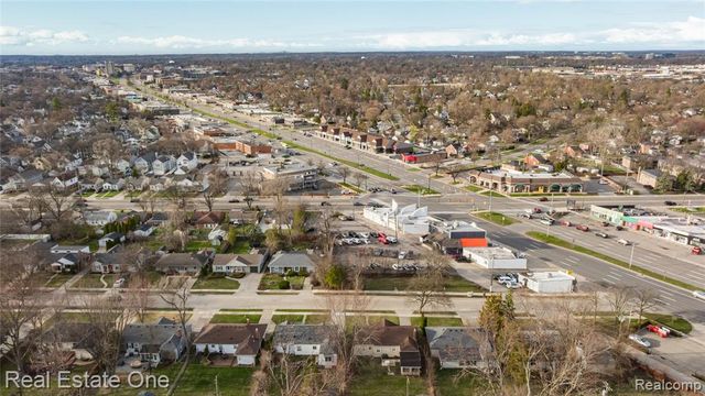 4313 Berkshire Road, Royal Oak, MI 48073