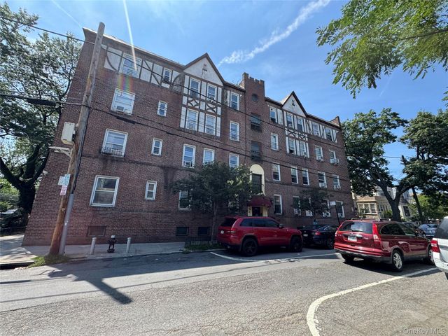 3354 99th Street, Corona, NY 11368