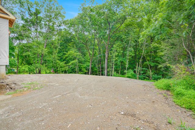 32 Vandewater Drive, Wappingers Falls, NY 12590