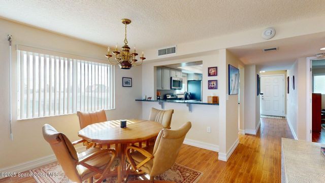 2515 S Atlantic Avenue 303, Cocoa Beach, FL 32931