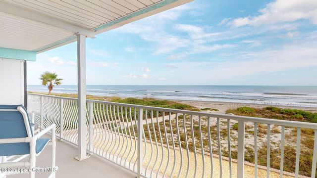 2515 S Atlantic Avenue 303, Cocoa Beach, FL 32931
