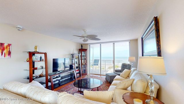 2515 S Atlantic Avenue 303, Cocoa Beach, FL 32931