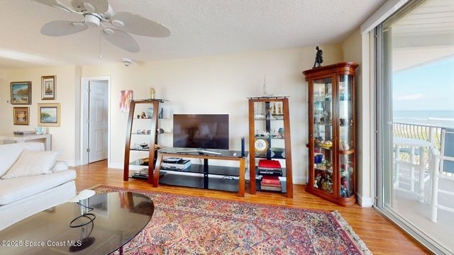 2515 S Atlantic Avenue 303, Cocoa Beach, FL 32931