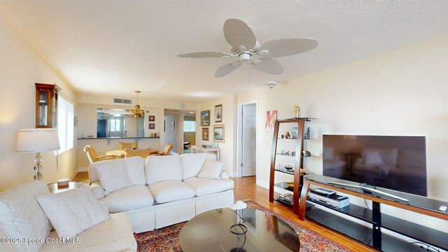 2515 S Atlantic Avenue 303, Cocoa Beach, FL 32931