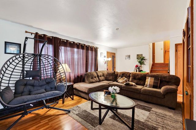 2114-2116 Lake Point Drive, Madison, WI 53713