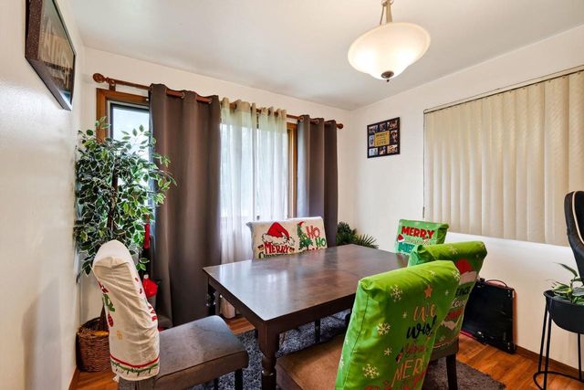 2114-2116 Lake Point Drive, Madison, WI 53713