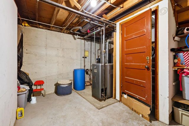 2114-2116 Lake Point Drive, Madison, WI 53713