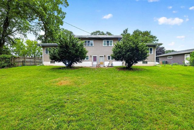 2114-2116 Lake Point Drive, Madison, WI 53713