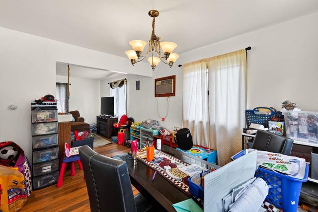 2114-2116 Lake Point Drive, Madison, WI 53713