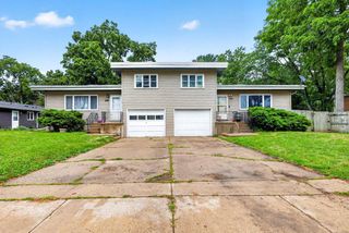 2114-2116 Lake Point Drive, Madison, WI 53713
