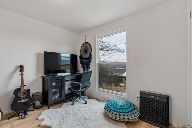 3550 W Mountain Road, Englewood, CO 80110