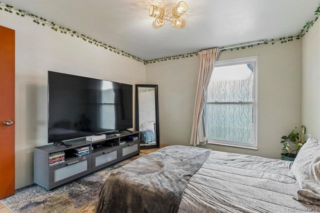 3550 W Mountain Road, Englewood, CO 80110