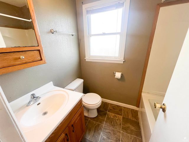 1401 N Eisenhower Dr, Junction City, KS 66441