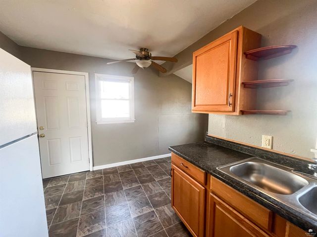 1401 N Eisenhower Dr, Junction City, KS 66441