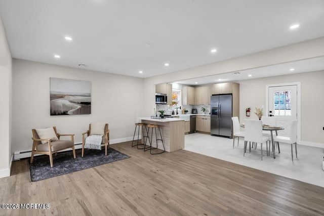 1186 Galley Avenue, Manahawkin, NJ 08050