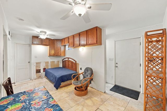 4214 Vista Road, Galveston, TX 77554