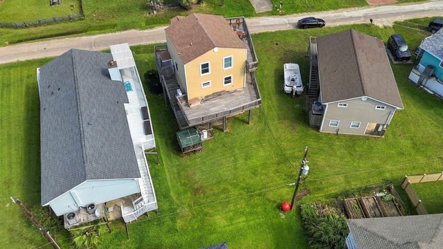 4214 Vista Road, Galveston, TX 77554
