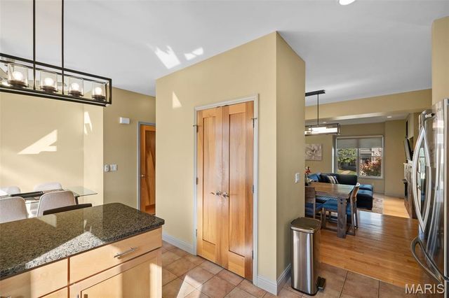 4208 Olive Street 4208, St Louis, MO 63108