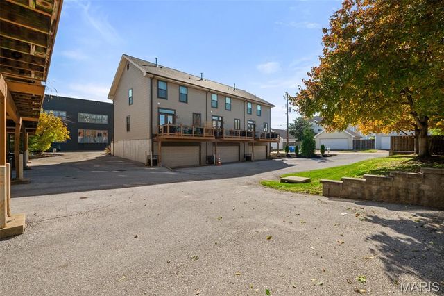 4208 Olive Street 4208, St Louis, MO 63108