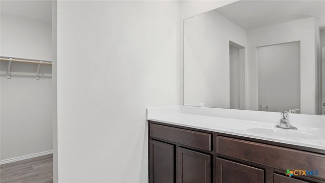 400 Timbo Drive, Jarrell, TX 76537