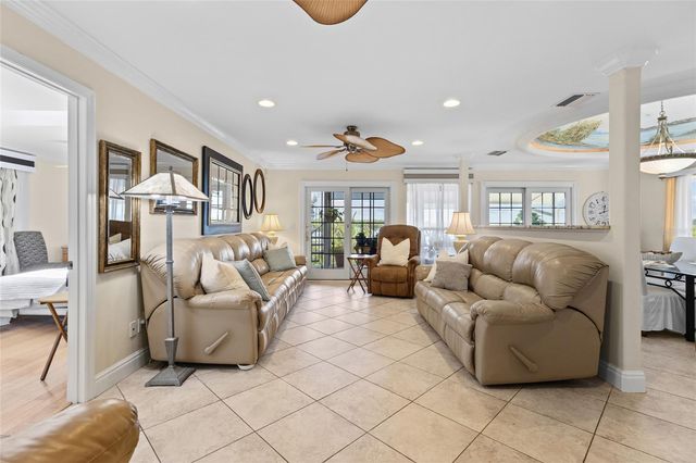 10007 TAMIAMI TRAIL S, North Port, FL 34287