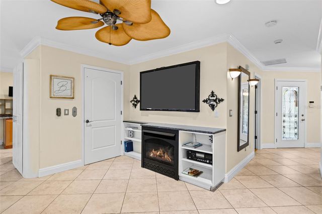 10007 TAMIAMI TRAIL S, North Port, FL 34287