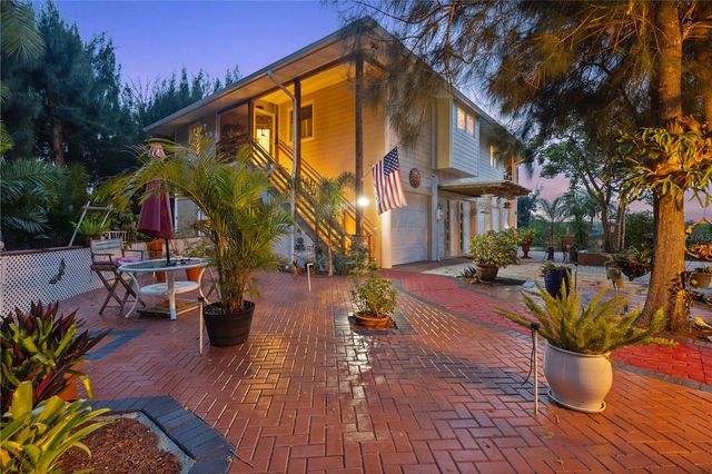 10007 TAMIAMI TRAIL S, North Port, FL 34287