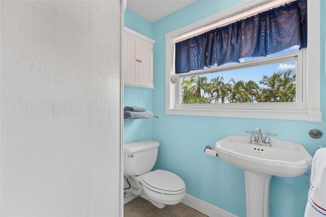 10007 TAMIAMI TRAIL S, North Port, FL 34287