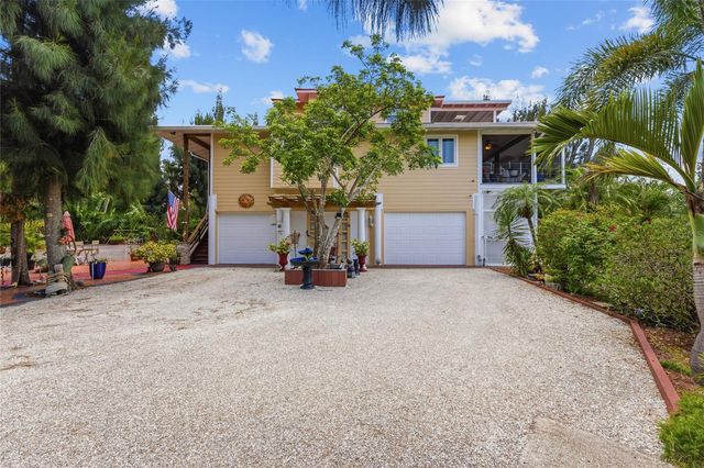 10007 TAMIAMI TRAIL S, North Port, FL 34287