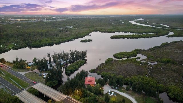 10007 TAMIAMI TRAIL S, North Port, FL 34287