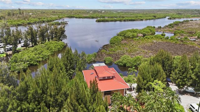 10007 TAMIAMI TRAIL S, North Port, FL 34287