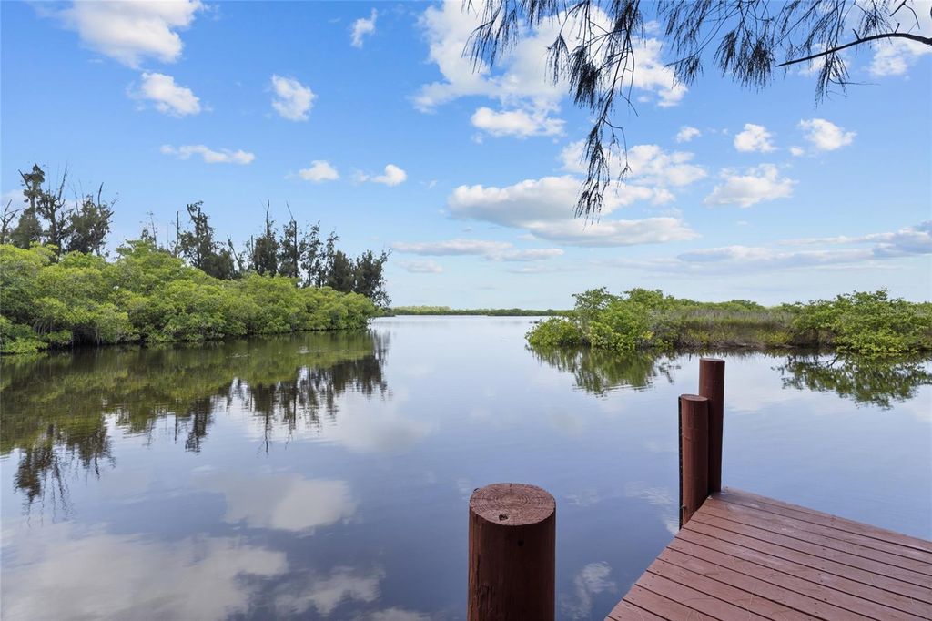 10007 TAMIAMI TRAIL S, North Port, FL 34287