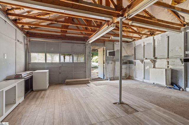 20 Savannah Street, Greenville, SC 29617