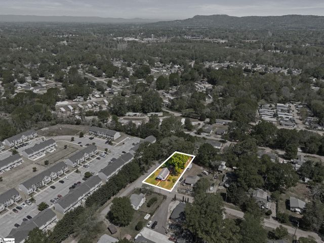 20 Savannah Street, Greenville, SC 29617