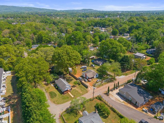 20 Savannah Street, Greenville, SC 29617