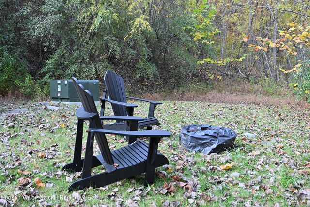 275 Creek Locks Road, Rosendale, NY 12472