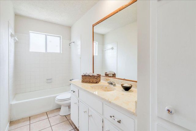 2602 Monitor DR, Austin, TX 78745