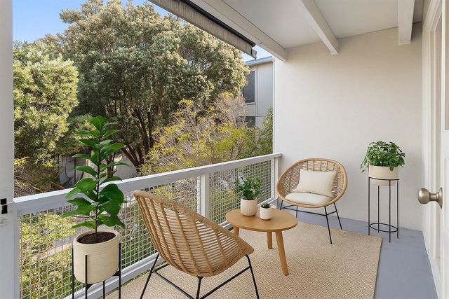 7 Commodore DR 355, Emeryville, CA 94608