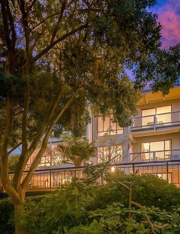 7 Commodore DR 355, Emeryville, CA 94608