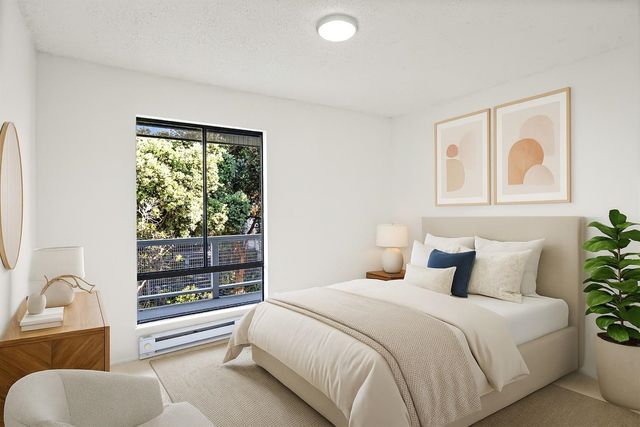 7 Commodore DR 355, Emeryville, CA 94608