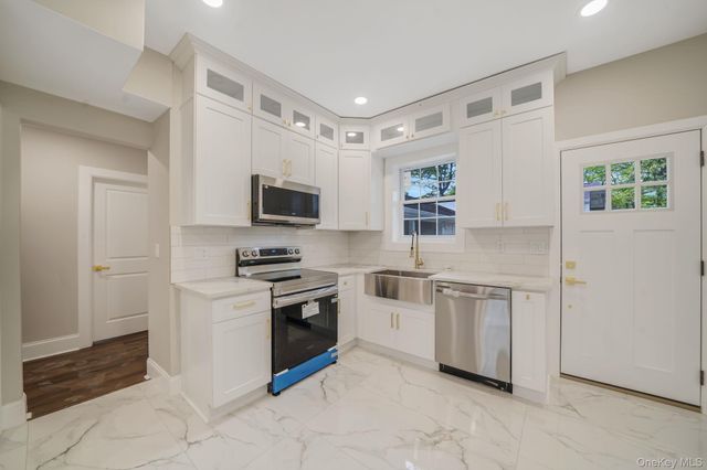 317 Haven Avenue, Ronkonkoma, NY 11779