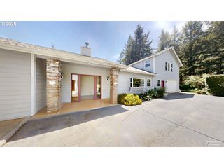 96170 CAPE FERRELO Rd, Brookings, OR 97415