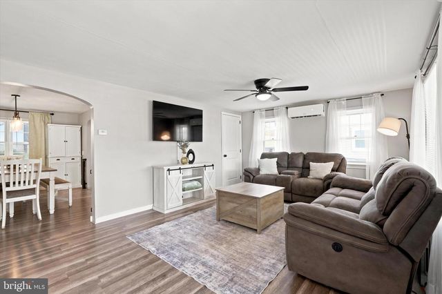 1617 S MAIN ST, Bechtelsville, PA 19505