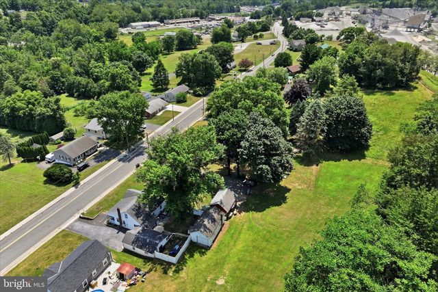 1617 S MAIN ST, Bechtelsville, PA 19505