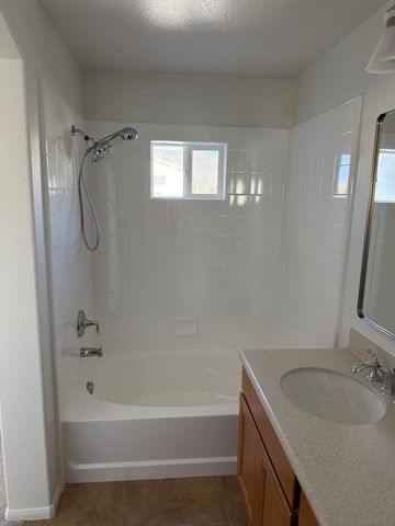 10551 Sanshey Lane 132, San Diego, CA 92127