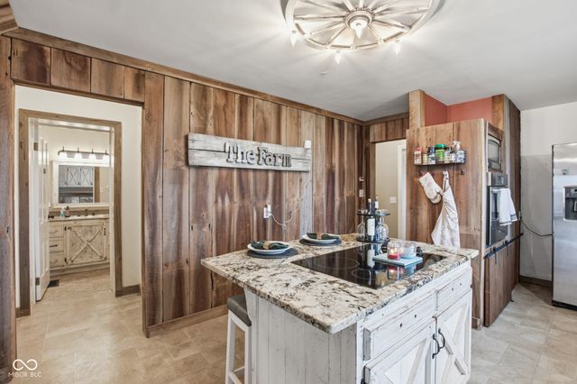 7234 W 200 S, Jamestown, IN 46147