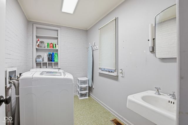 7234 W 200 S, Jamestown, IN 46147