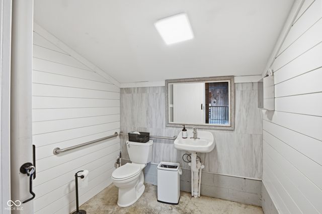 7234 W 200 S, Jamestown, IN 46147