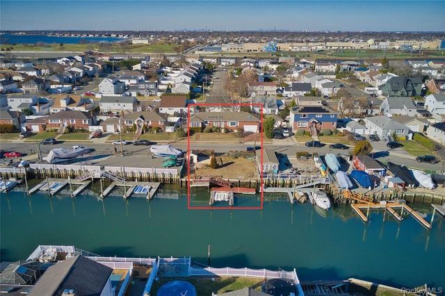 3402 Elliott Boulevard, Oceanside, NY 11572
